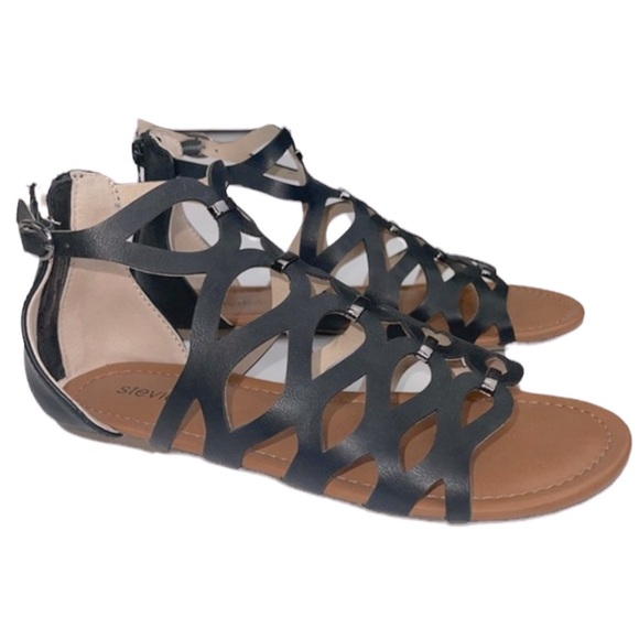 Stevies Girls Black Gold Tone Gladiator Sandals - Picture 1 of 11